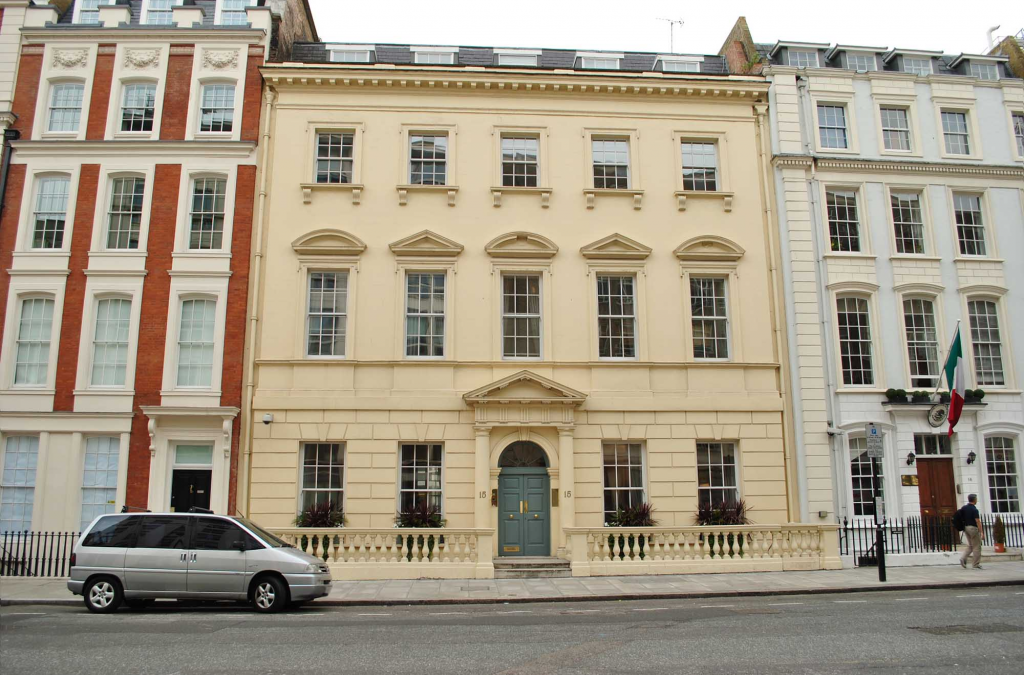 LVMH House, 15 St George Street
