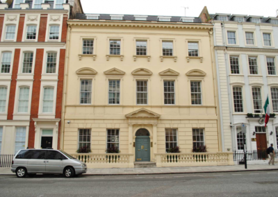 LVMH House, 15 St George Street